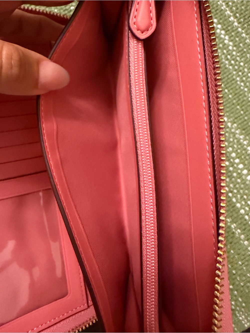BAPE X Coach LIMITED EDITION Pink Zip-Around Signature Wallet - Picture 6 of 6